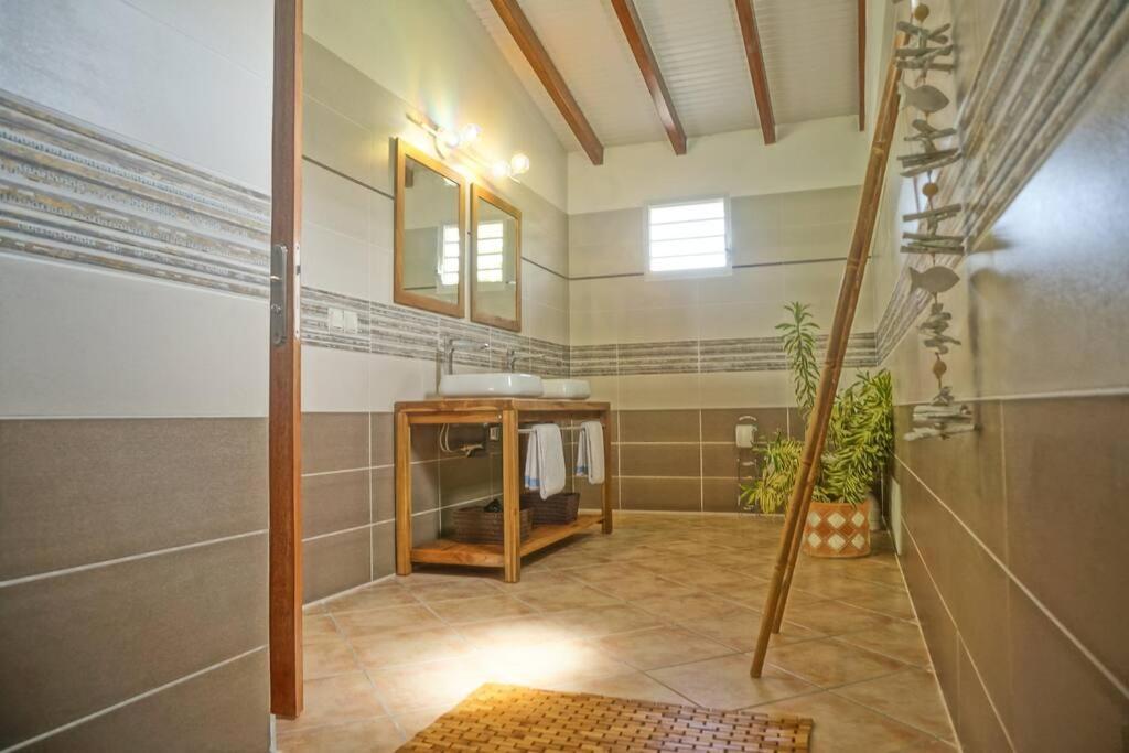 Ti Coin Relax Bungalow Vue Mer Piscine Privee Saint-Francois  Zewnętrze zdjęcie